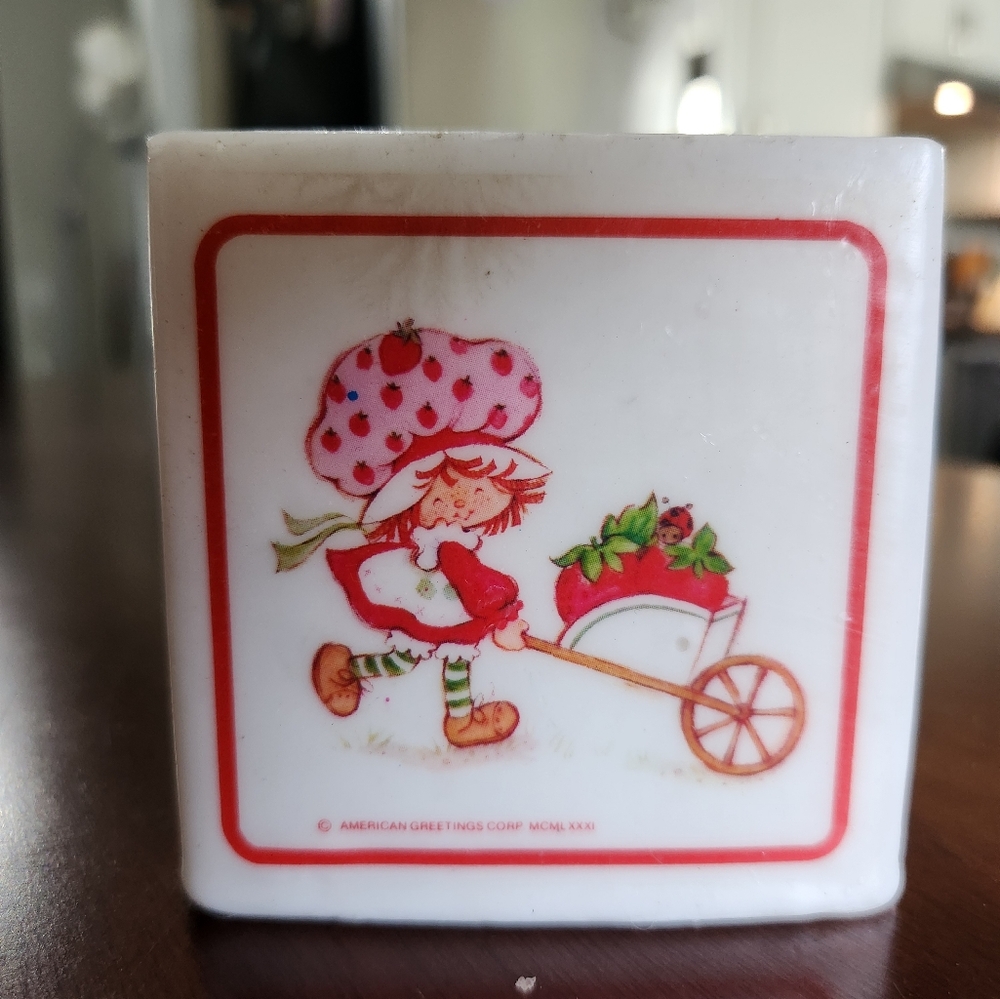 Vintage 1980s Strawberry Shortcake Square Candle, never used